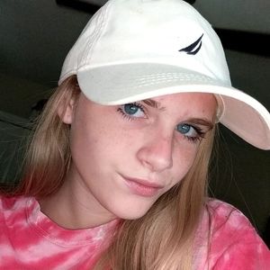 Meet your Posher, Katelynn